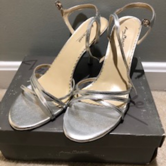 Sprapy High Heels - Picture 1 of 2